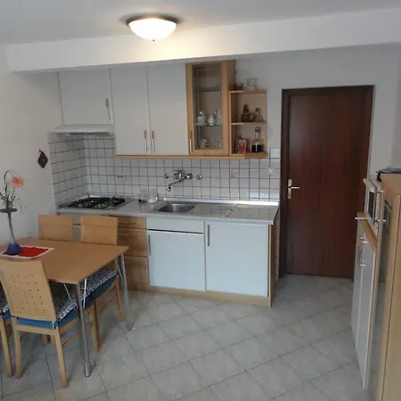 Apartma Skubin *